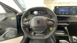 
										Peugeot 208 1.2 puretech Allure s&s 100cv full									